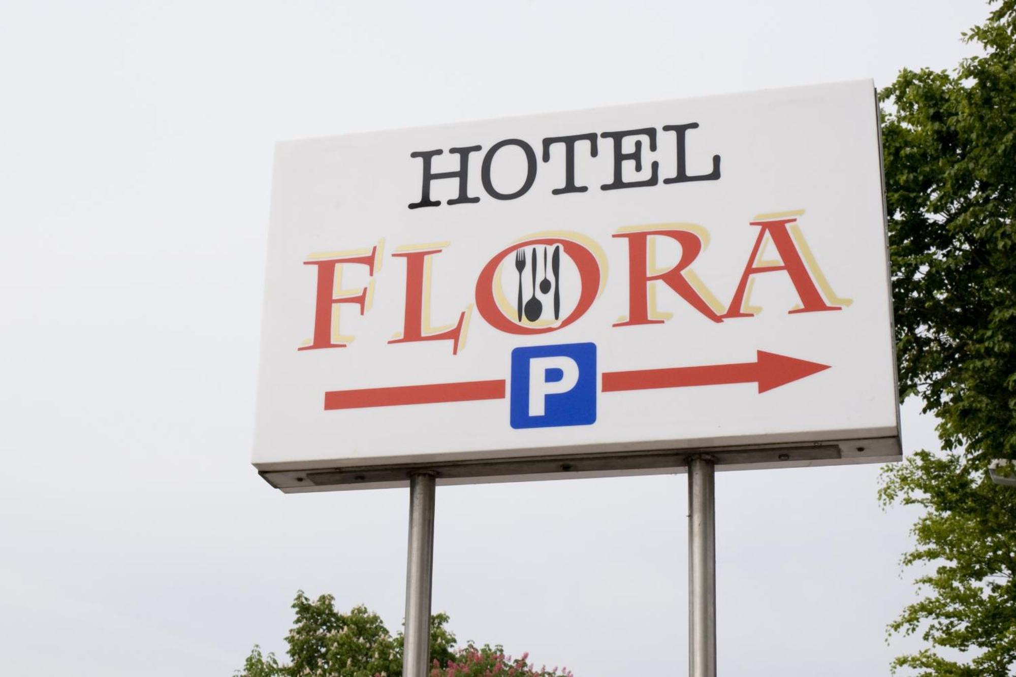 Hotel Flora Dormagen Exteriör bild